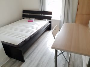 Photo 15- click for photo gallery